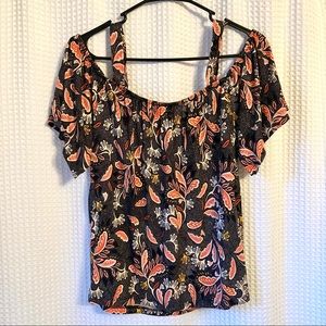 Off the Shoulder H&M Top | Retro Print